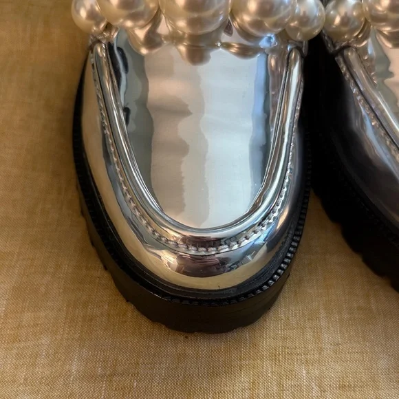 Kate Spade ♠️ Posh Pearl Loafers - Picture 8 of 17